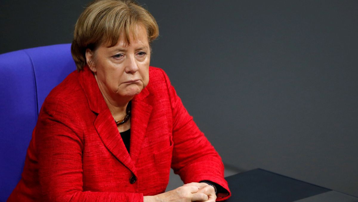 Merkel se opune în continuare propunerilor lui Macron privind zona euro