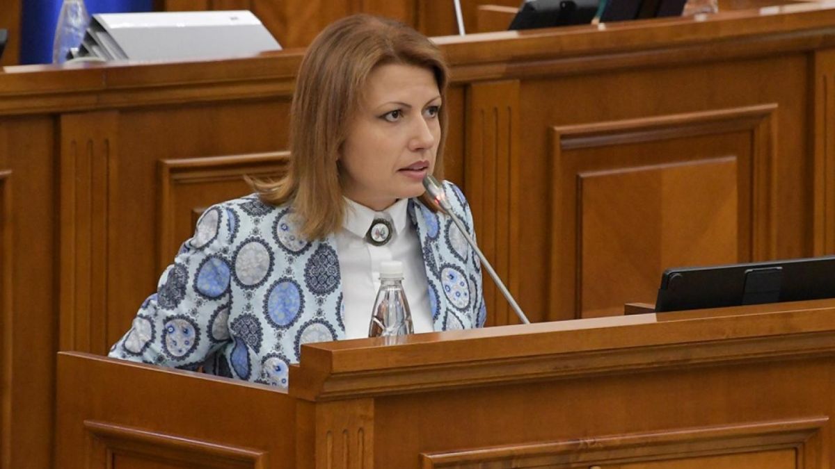 Mesaj cu apropo de la Arina Spătaru? „Mi-am luat rămas bun de la Platforma DA. Nu știu de ce am ales să stau într-o mlaștină”