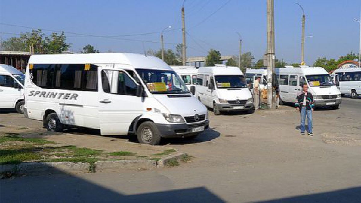 Microbuzele din capitală vor fi verificate