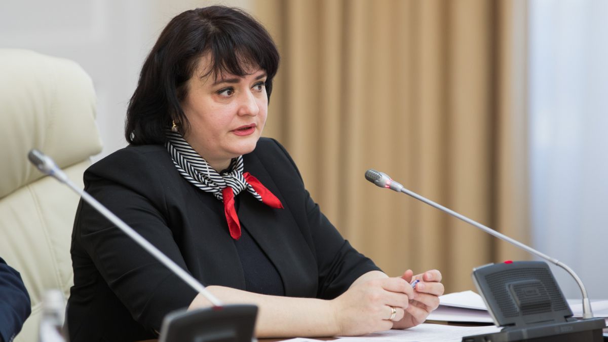 Ministra Sănătății spune câte aparate pentru respirație susținută a pacientului sunt disponibile în spitalele din țară