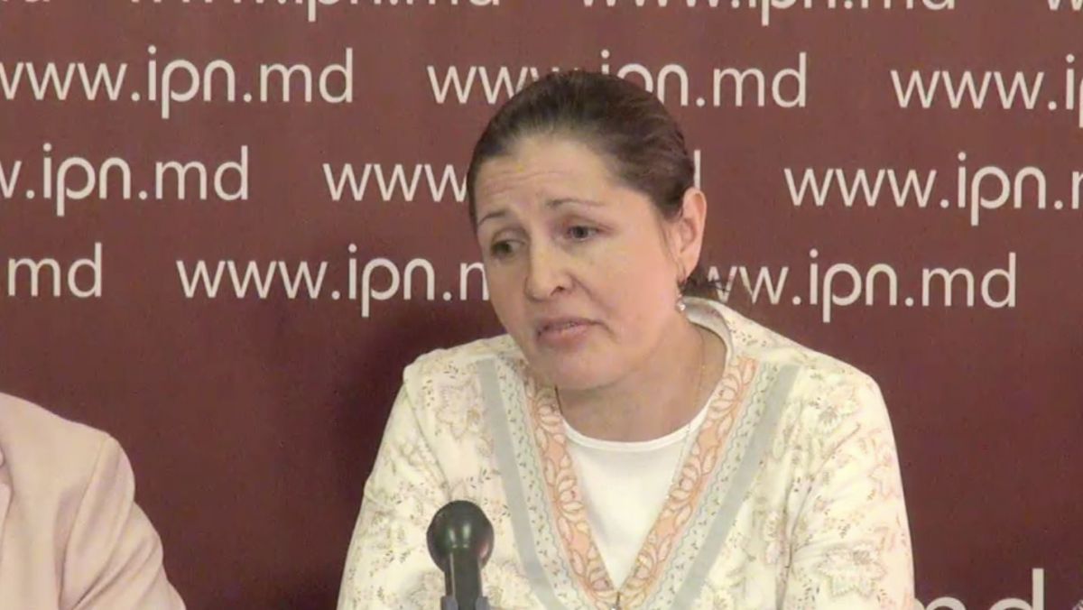 „Moldova, răpind șase bărbați, ai lăsat 12 copii fără tați”. Mesajul soției unuia dintre profesorii turci expulzați