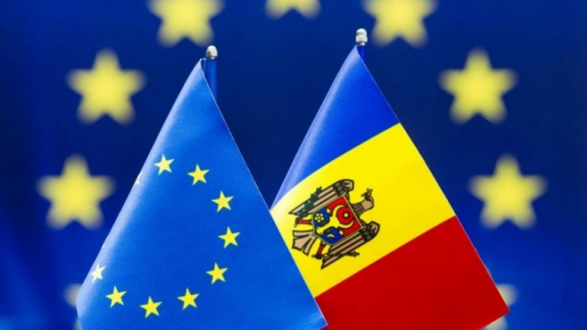 În patru ani, s-a înjumătățit numărul moldovenilor care au o atitudine negativă față de UE. Ce cred cetățenii despre relațiile moldo-europene (INFOGRAFIC)