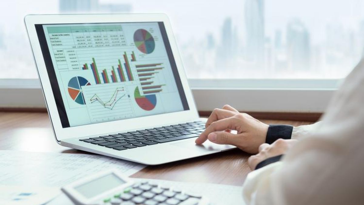 Moldovenii vor putea investi în valori mobiliare de stat accesând o platformă electronică