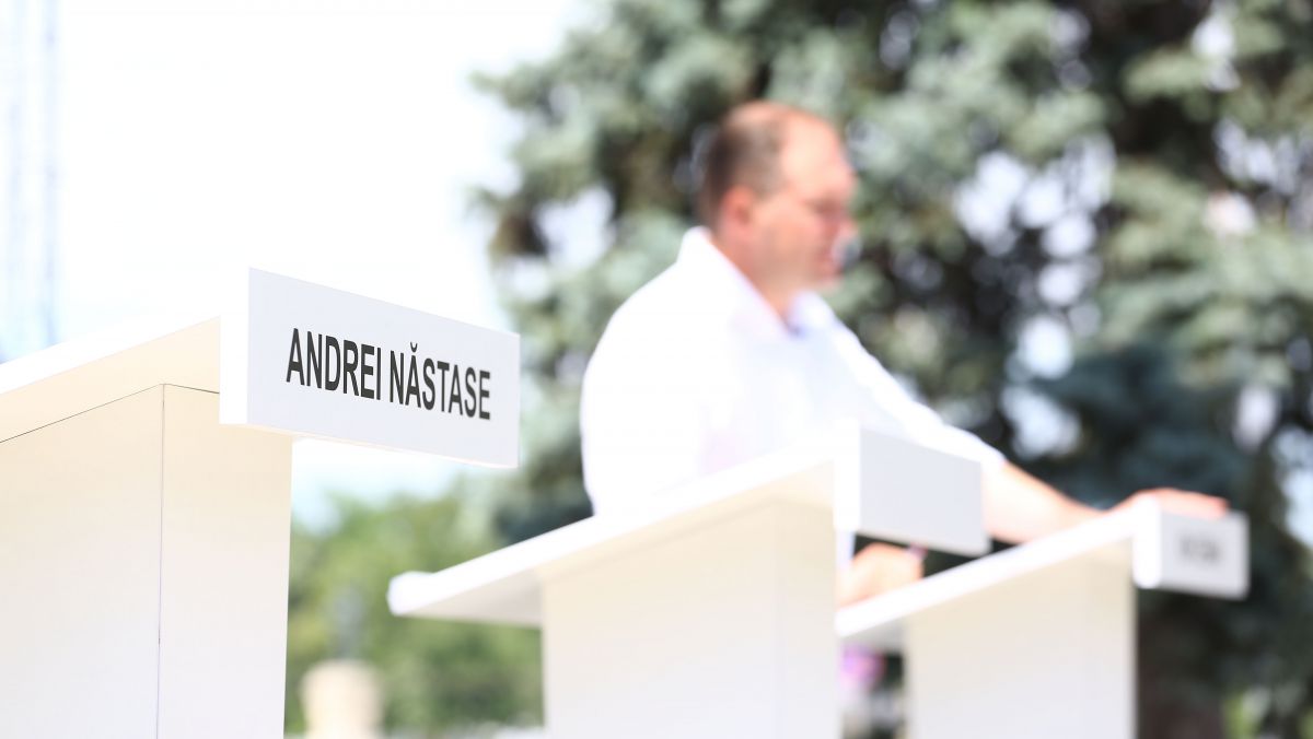 Năstase nu a venit la dezbatere la Arcul de Triumf. Ceban: Se ascunde în tufișuri