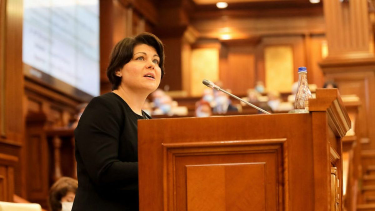 Gavrilița le cere scuze profesorilor, după ce a declarat la TV că cei ce nu doresc să se vaccineze să-și caute altă ocupație