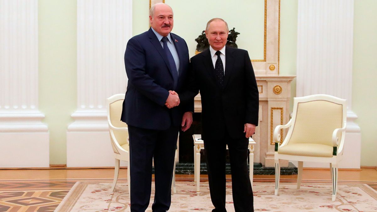 No comment. Lukașenko l-a îndemnat pe Putin să nu ceară scuze pentru declanșarea războiului în Ucraina (VIDEO)