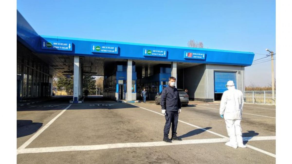 Noi alerte de călătorie pentru moldoveni. În ce țări cetățenilor RM le este interzis accesul/tranzitarea și care sunt excepțiile (DOC)