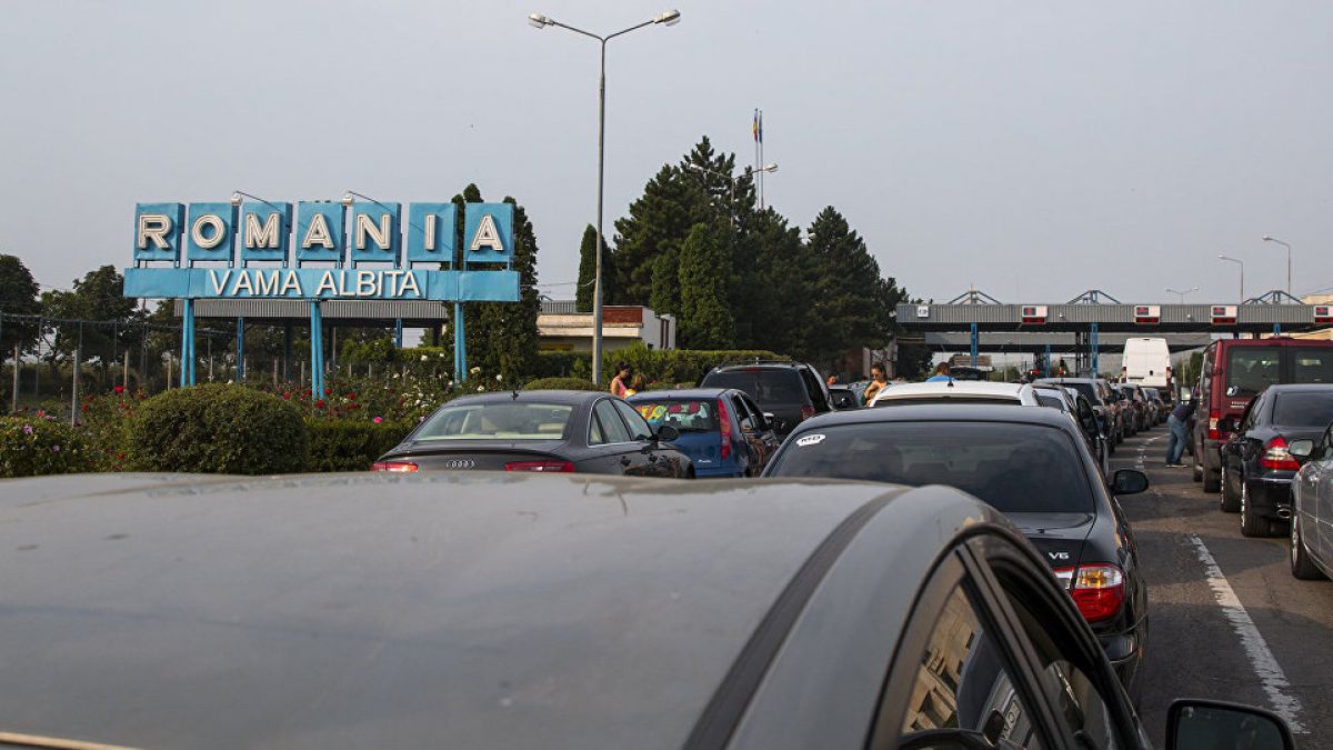Noi reguli de intrare în România. Moldovenii au posibilitatea de a sta trei zile fără carantină