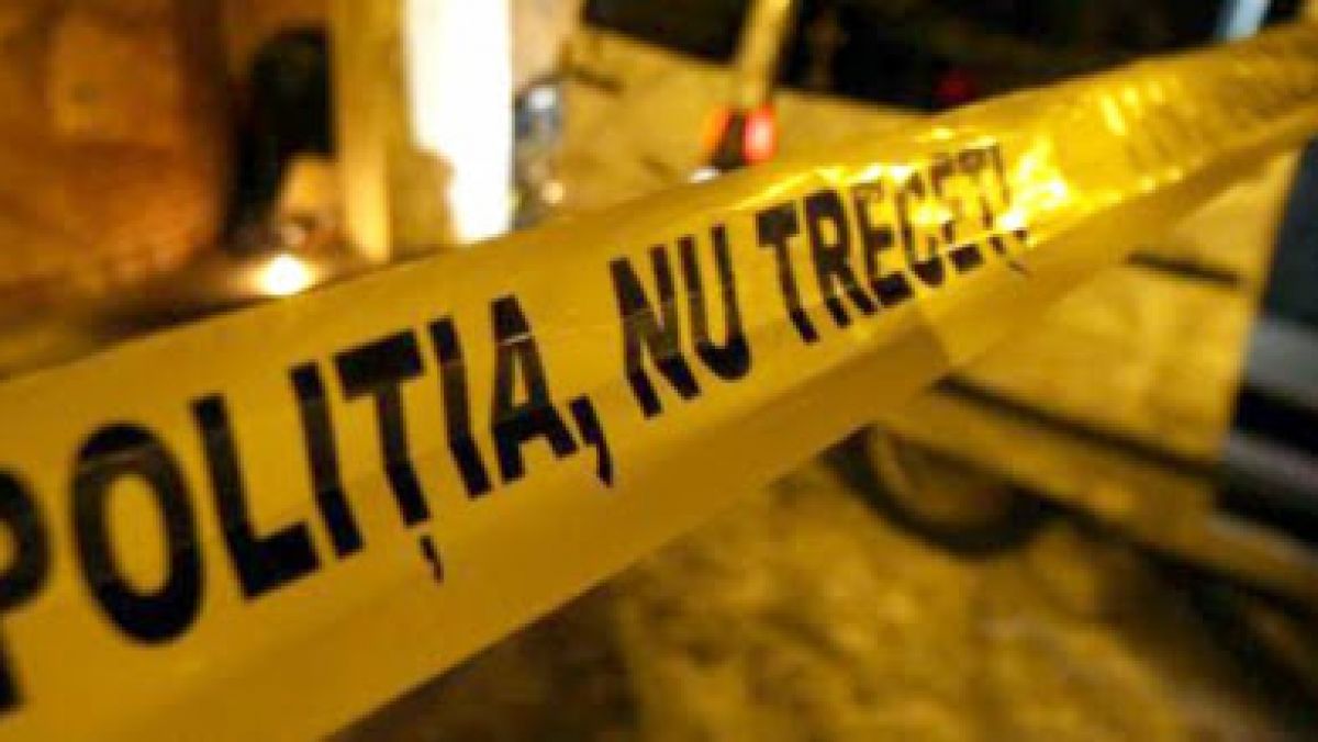 O femeie din Căușeni a fost lovită mortal de un șofer de 18 ani, care conducea beat și fără permis. Acesta a fugit de la locul accidentului