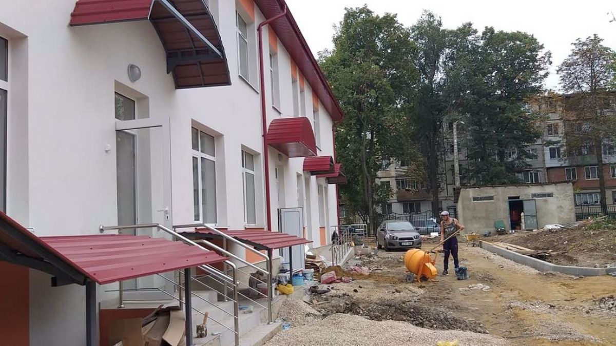 O grădiniță din sectorul Botanica, reparată capital, urmează să fie deschisă. Câți bani au fost alocați din bugetul municipal