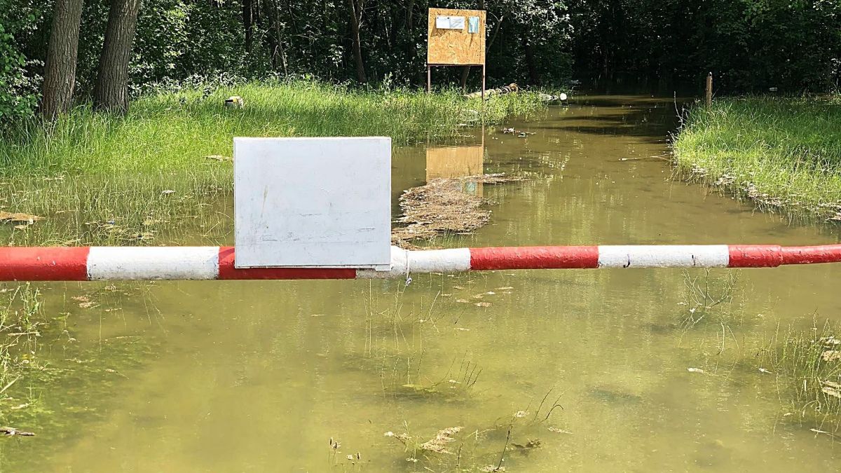O localitate din Moldova riscă să fie inundată. „Nivelul apei în râul Prut a ajuns la 5,75 metri, o cotă îngrijorătoare” (FOTO)