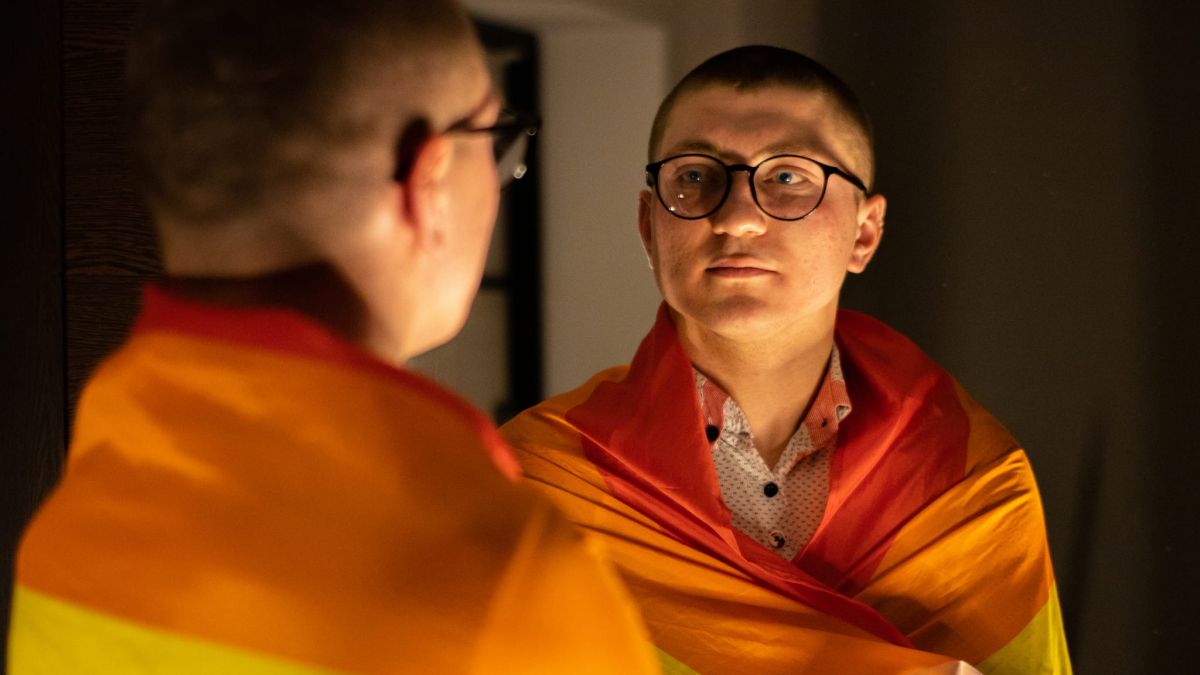 Consiliul de prevenire a discriminării a constatat fapte de hărțuire pe criteriul de orientare sexuală, în privința lui Marin Pavlescu