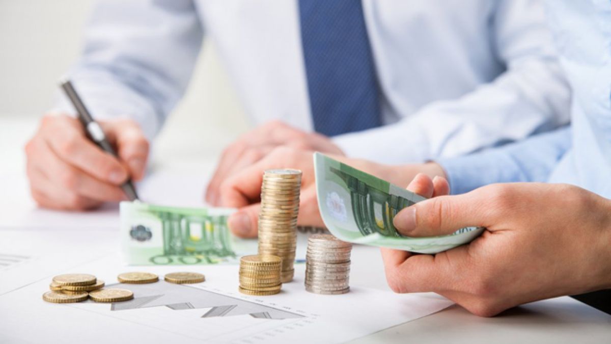 „Depunerea ofertelor prin e-mail leagă la ochi societatea”. Organizații ale societății civile cer autorităților transparență în utilizarea banilor publici