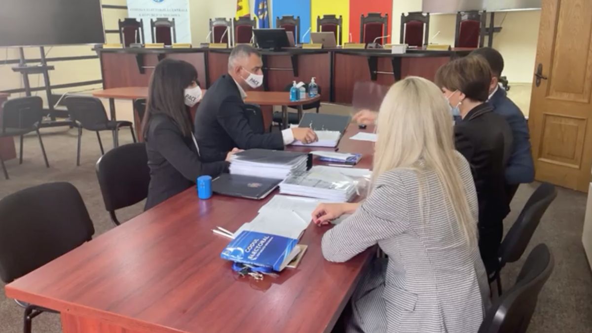 PACE, la Comisia Electorală Centrală: Și-au înregistrat în prima zi candidații pentru funcția de deputat 