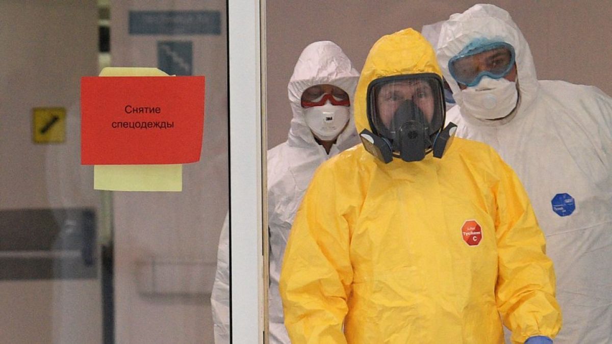 Pandemia de COVID-19 scade nivelul de încredere al rușilor în Vladimir Putin