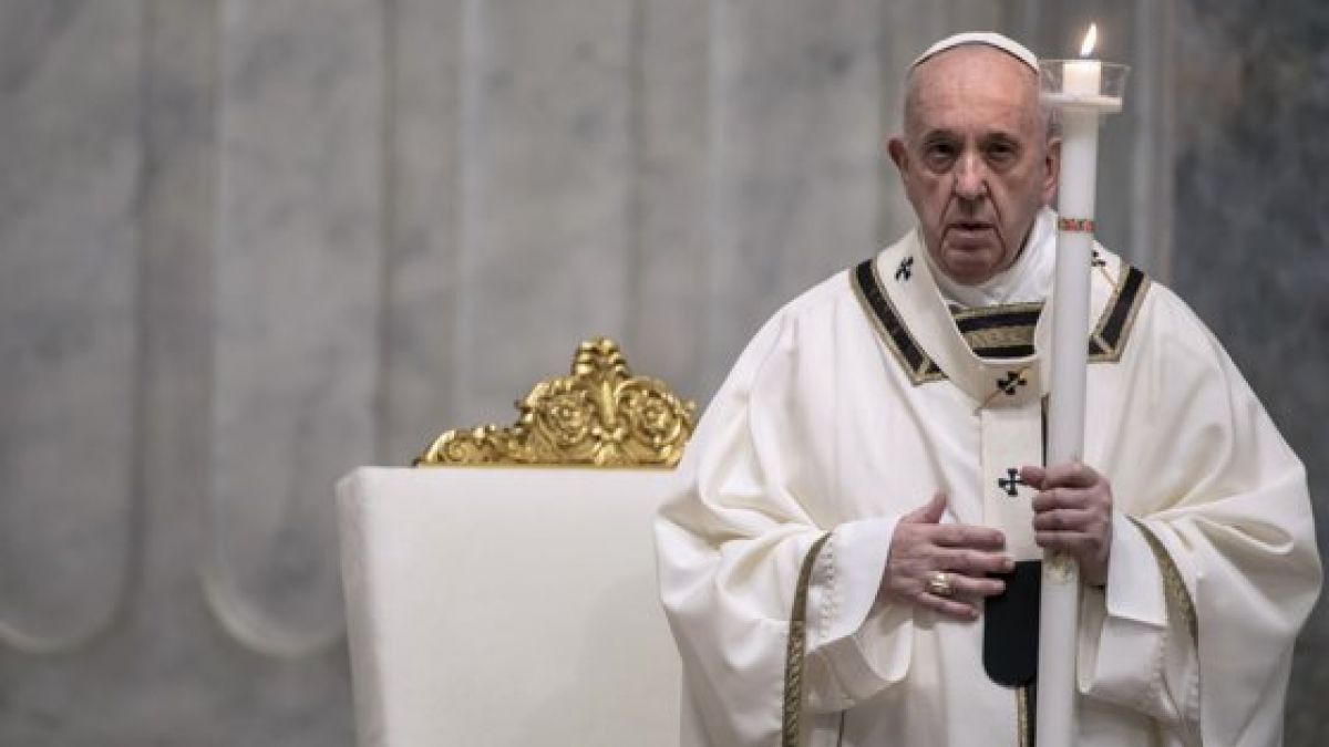 Papa Francisc susține căsătoriile dintre homosexuali: Sunt copiii Domnului şi au dreptul la familie