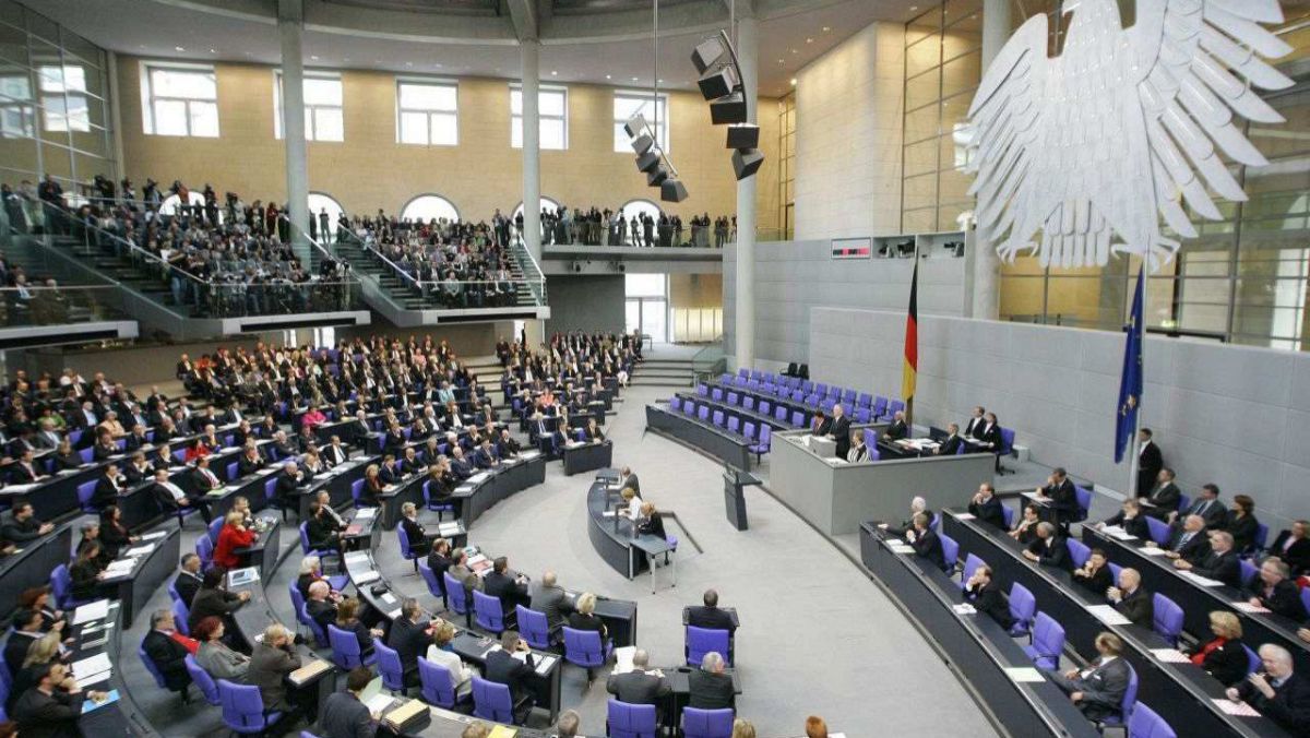 Parlamentul german a votat în favoarea căsătoriilor între persoanele de același sex