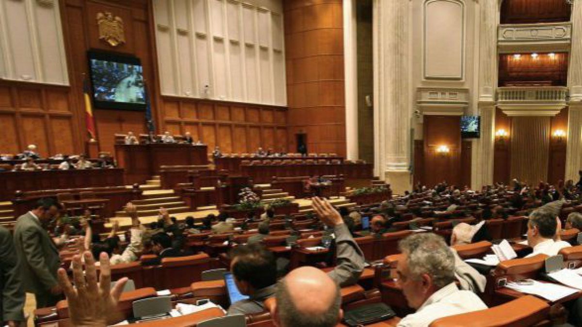 Parlamentul României se reunește într-o ședință solemnă dedicată Centenarului Unirii