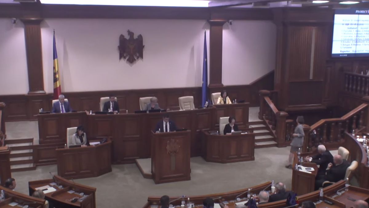 PAS cere excluderea acordului de împrumut din Rusia de pe ordinea de zi a Parlamentului