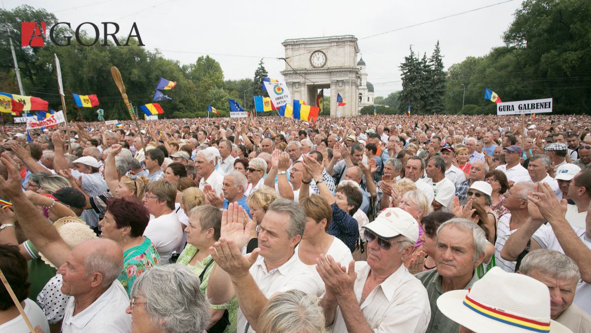 Pe cine văd cetățenii în calitate de premier și președinte al țării