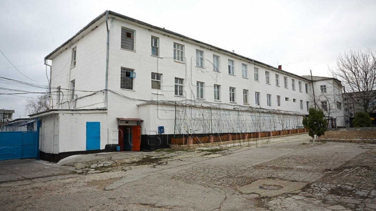  Șeful Penitenciarului 15 Cricova ar fi fost reținut pentru 72 de ore