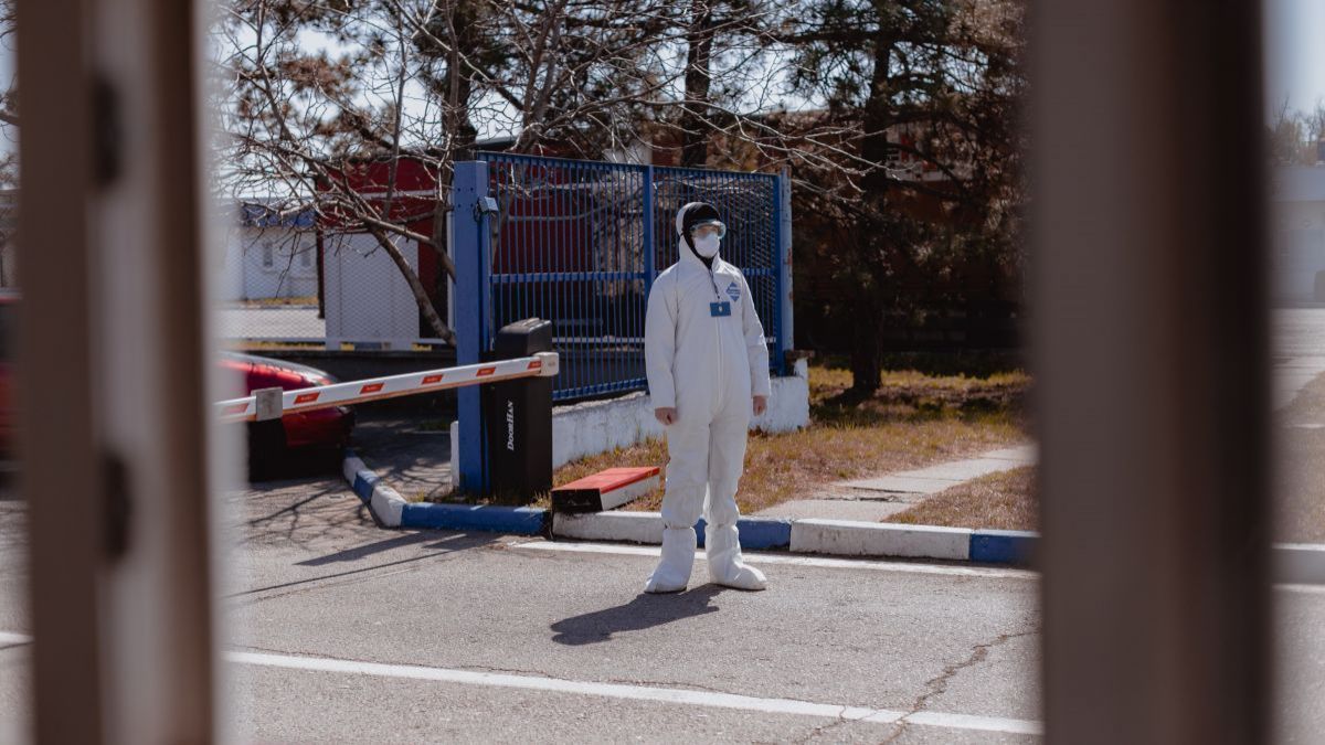 Persoanele angajate care revin în Moldova de la odihnă, vor sta 14 zile în autoizolare din cont propriu (DOC)