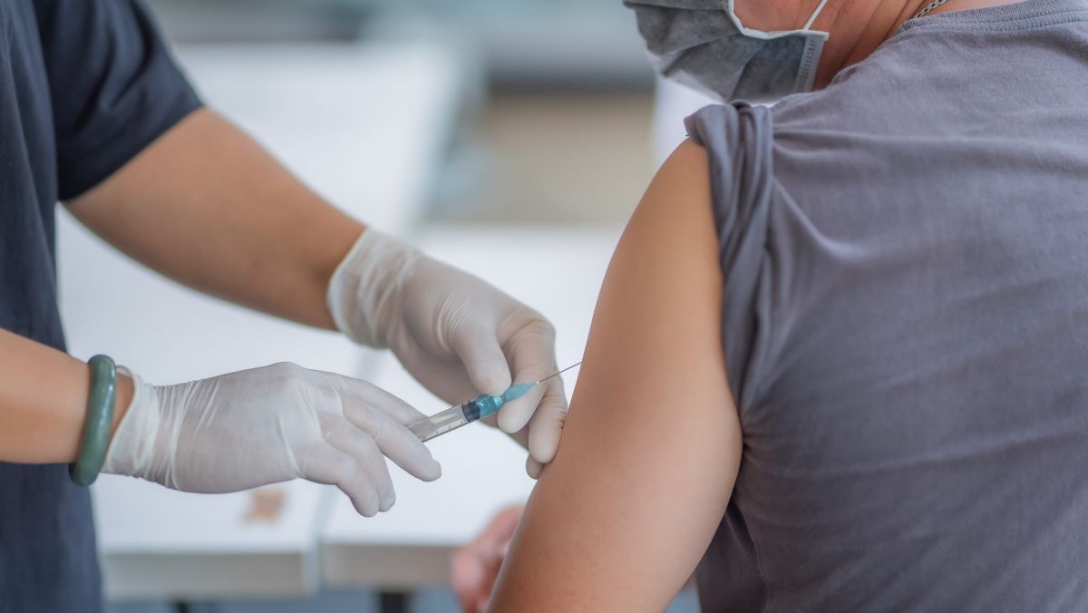 Peste 13.000 de doze de vaccin anti-COVID au fost administrate în ultimele 24 de ore