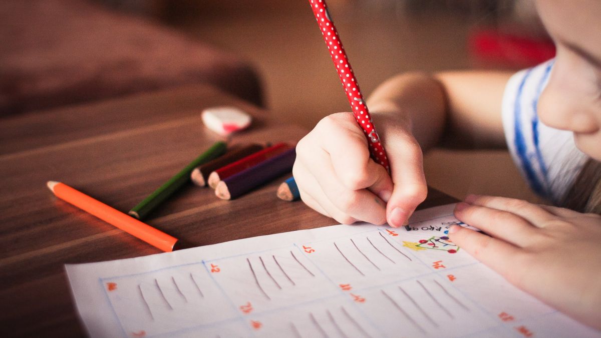Peste 20 de elevi și aproape 40 de studenți, testați pozitiv la coronavirus în ultima săptămână