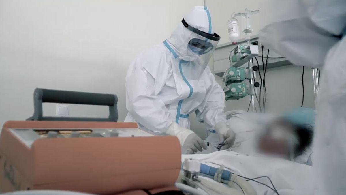 Peste 4.400 de lucrători medicali s-au infectat cu noul coronavirus
