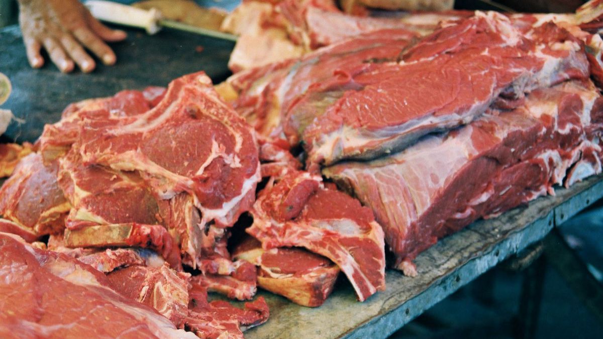 Peste 500 de kg de carne de porc au fost reținute la vama cu Ucraina în perioada de prohibiție