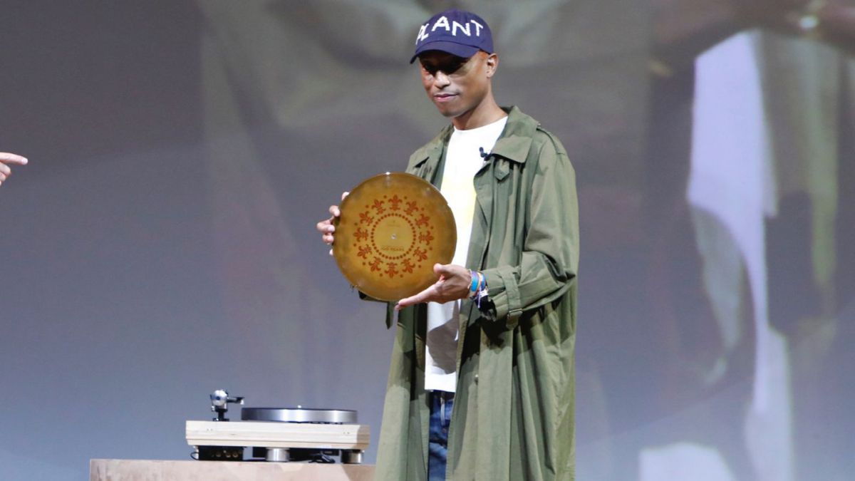 Pharrell Williams a înregistrat o melodie care va fi lansată peste 100 de ani