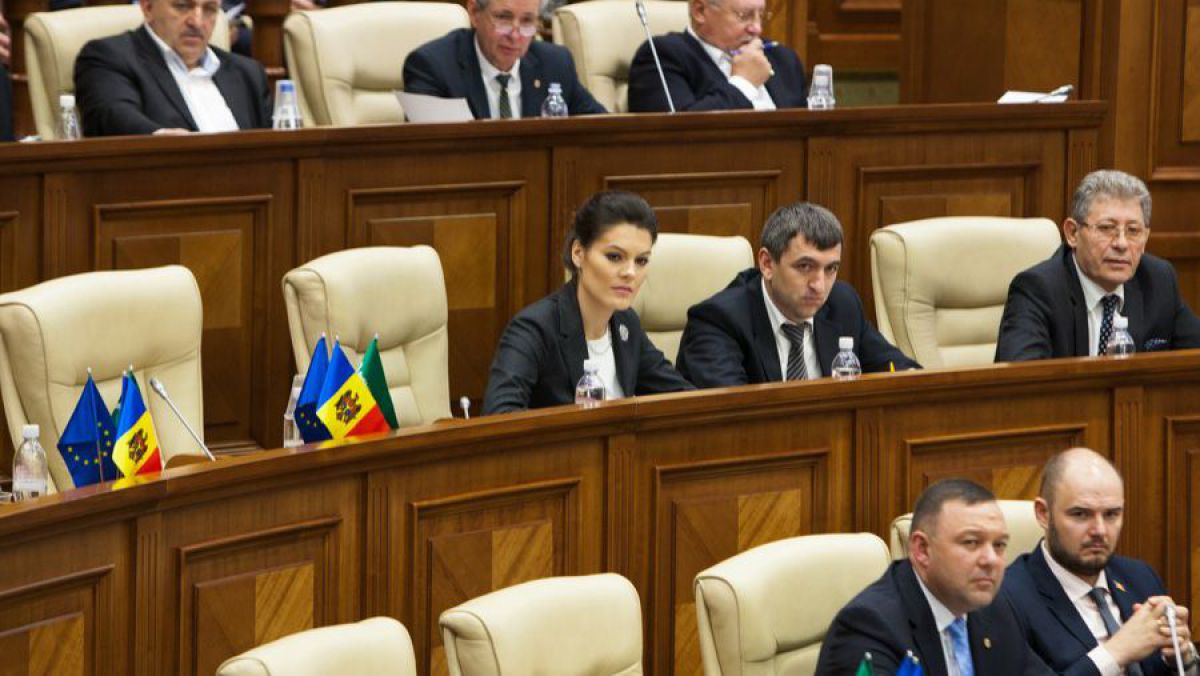 PL: Utimul act al siluirii democrației prin schimbarea sistemului electoral se întâmplă astăzi