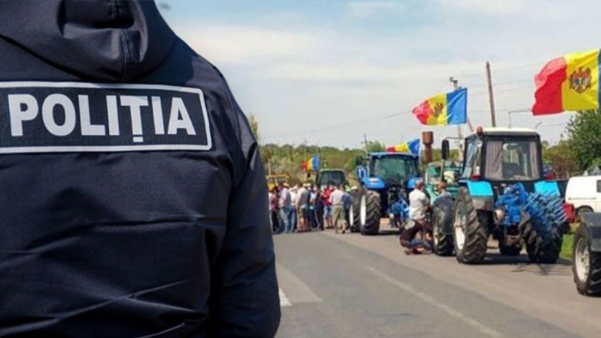 Polițiștii semnalează încălcări contravenționale din partea agricultorilor care protestează: S-ar fi deplasat neautorizat în grup pe drumuri publice