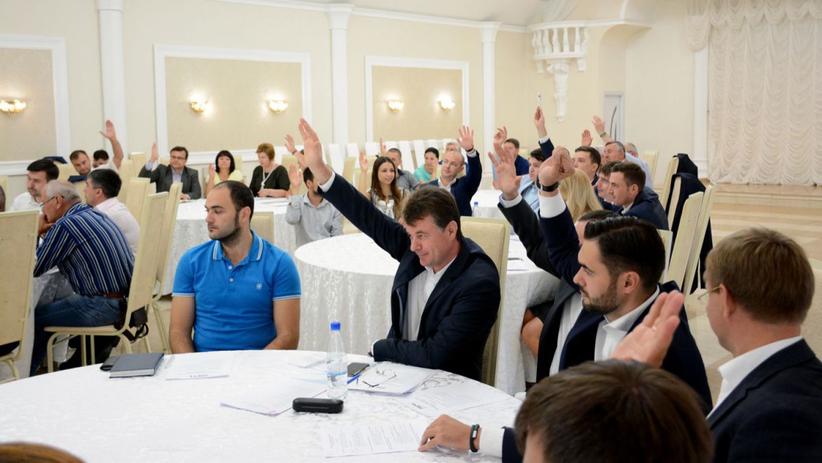 PPEM și-a ales vicepreședinții. Leancă: Suntem gata de alegeri anticipate