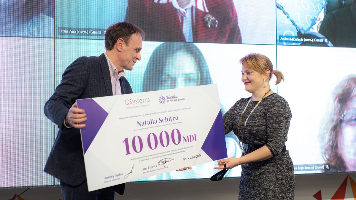 Premii bănești de 10.000 de lei pentru profesorii inovatori