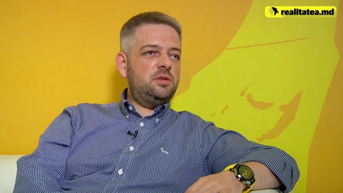 Presa: RealitateaTV ar fi fost cumpărată de Dodon. Cum răspunde fondatorul Dumitru Țîra