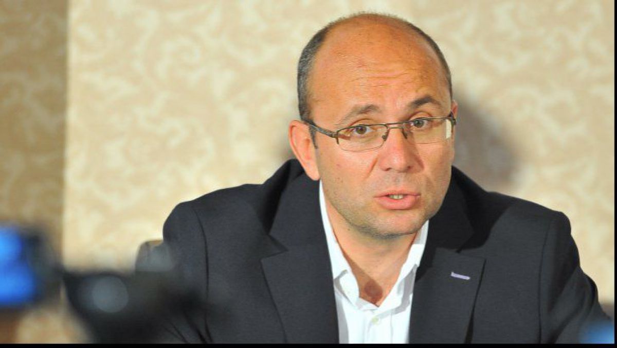 Cozmin Gușă: „Faptul că Igor Dodon nu mai este susţinut de Voronin e o lovitură”