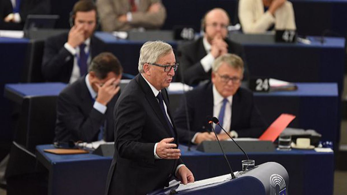 Președintele Comisiei Europene: Suntem o speranță pentru refugiați, trebuie să ne mândrim cu asta