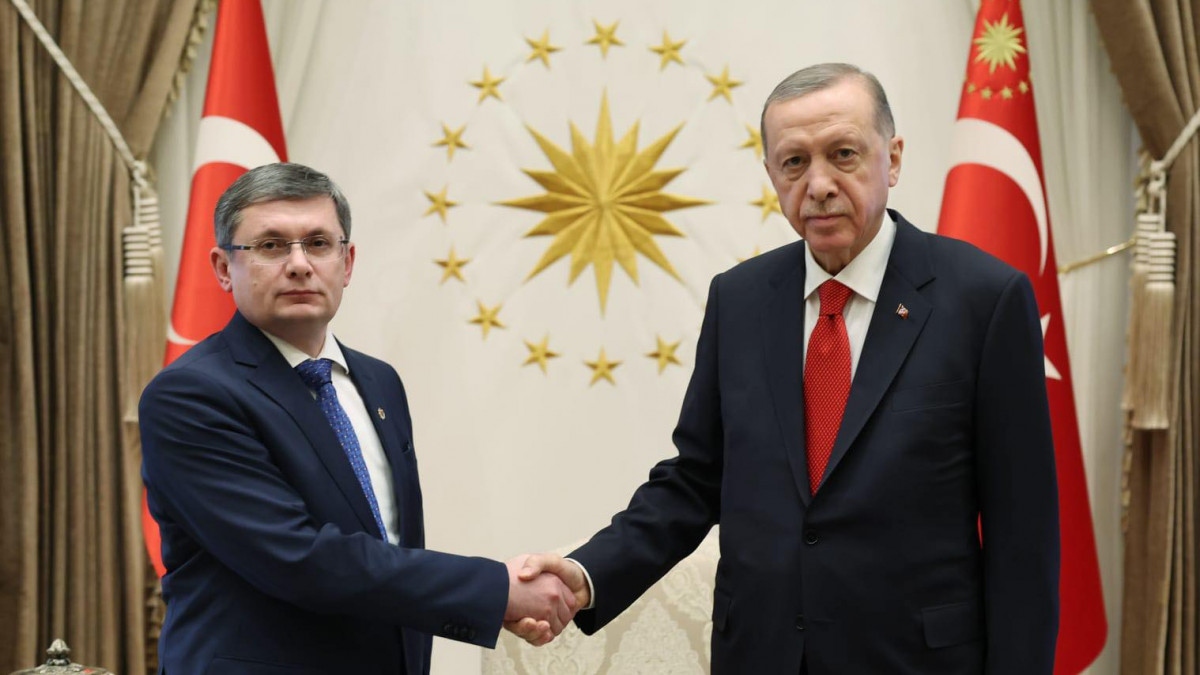 Președintele Parlamentului s-a întâlnit cu liderul de la Ankara