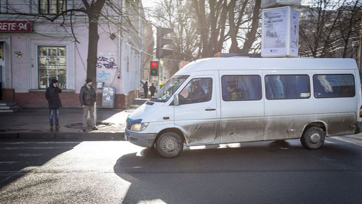 Prețul călătoriilor cu transportul public, discutat la Primărie: Noi am pus tarifele minime, șoferii de microbuze cereau 10 lei