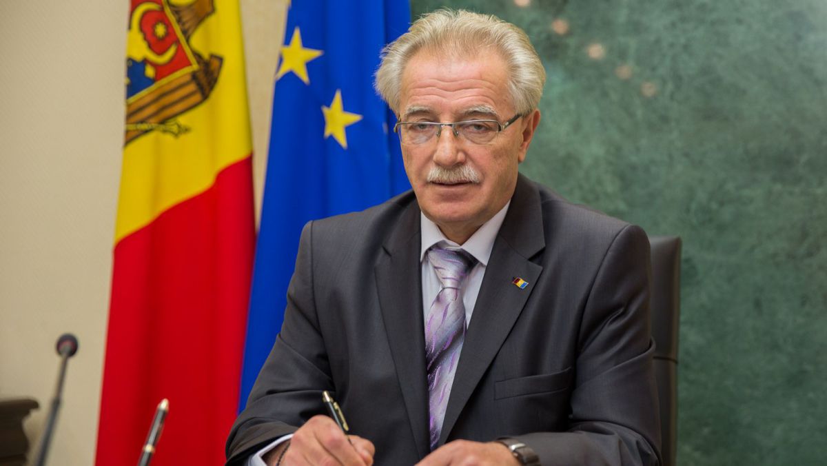 Prim-ministru interimar a dispus verificarea tuturor localurilor de divertisment din țară