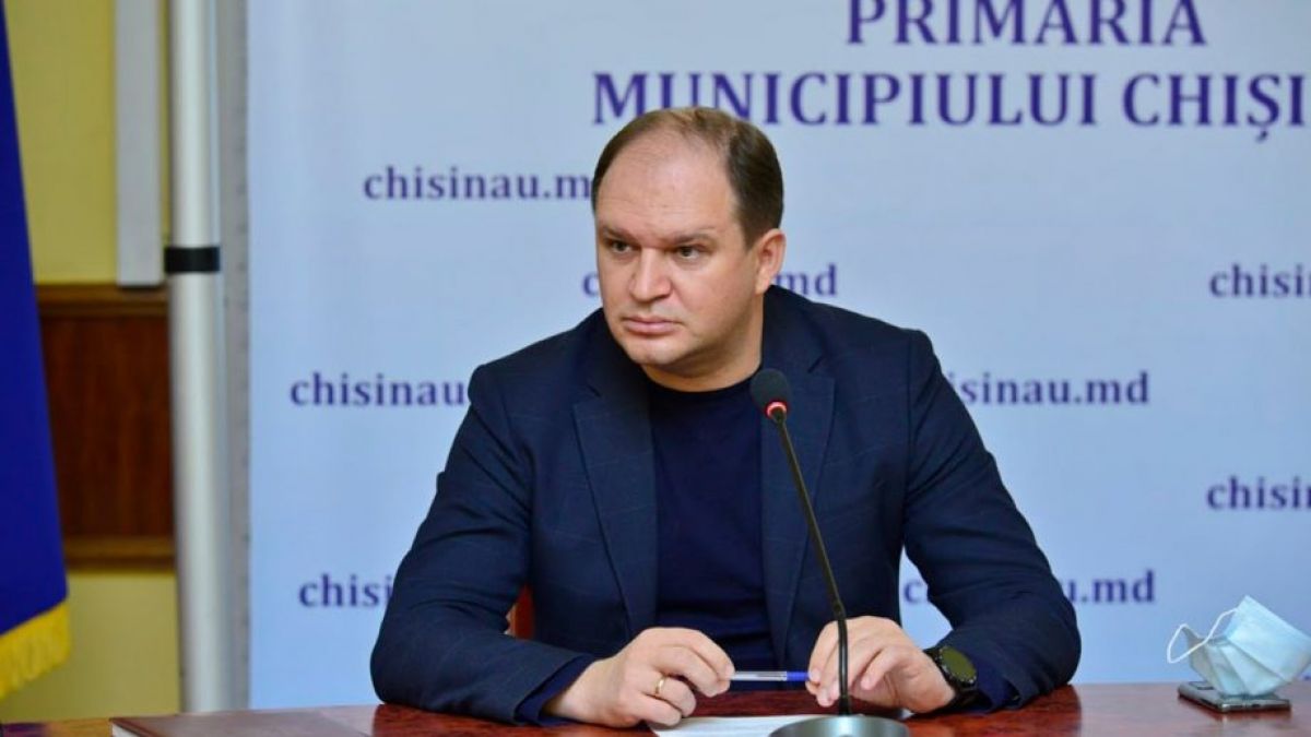 Primarul capitalei, nemulțumit de controalele privind pretinse acte de falsificare a vaccinări anti-COVID: „Astfel de cazuri să fie făcute publice”