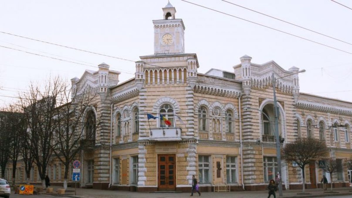 Primul caz de COVID-19 în rândul angajaților Primăriei Chișinău