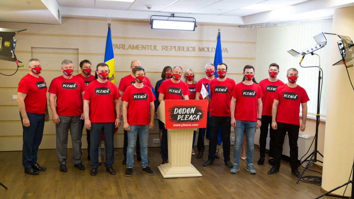 Pro Moldova a lansat o petiție pentru demiterea lui Dodon. Vor aduna și semnături prin corturile pe care le vor instala prin țară