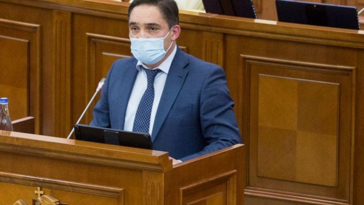 Procurorul general refuză să vină la raport în fața Parlamentului. Soarta audierilor, necunoscută