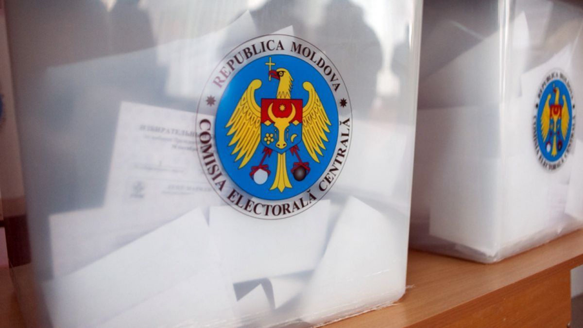 Promo-LEX: Candidații la prezidențiale ar fi folosit în mai multe cazuri resurse administrative