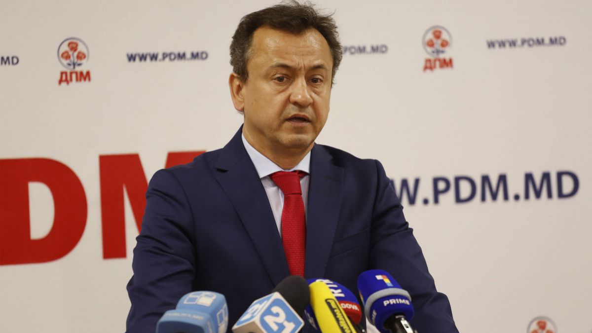 Purtătorul de cuvânt al PD: Dacă ar fi fost existat o infracțiune, cei șapte cetățeni turci nu ar fi fost deportați, dar arestați