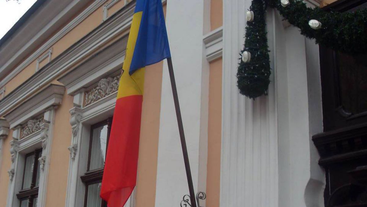 Purtătorul de cuvânt al lui Igor Dodon: „Pe clădirea președinției va fi arborat doar drapelul Republicii Moldova”