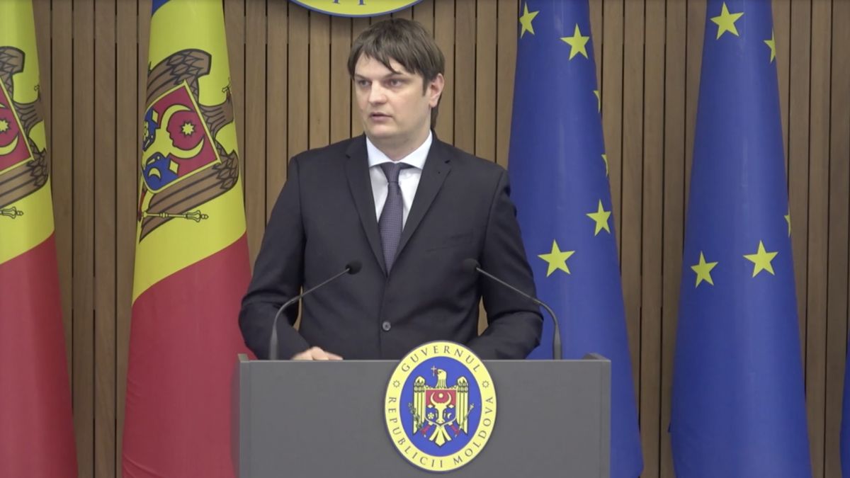 Reacția lui Spînu la solicitările transportatorilor de a majora prețul călătoriilor