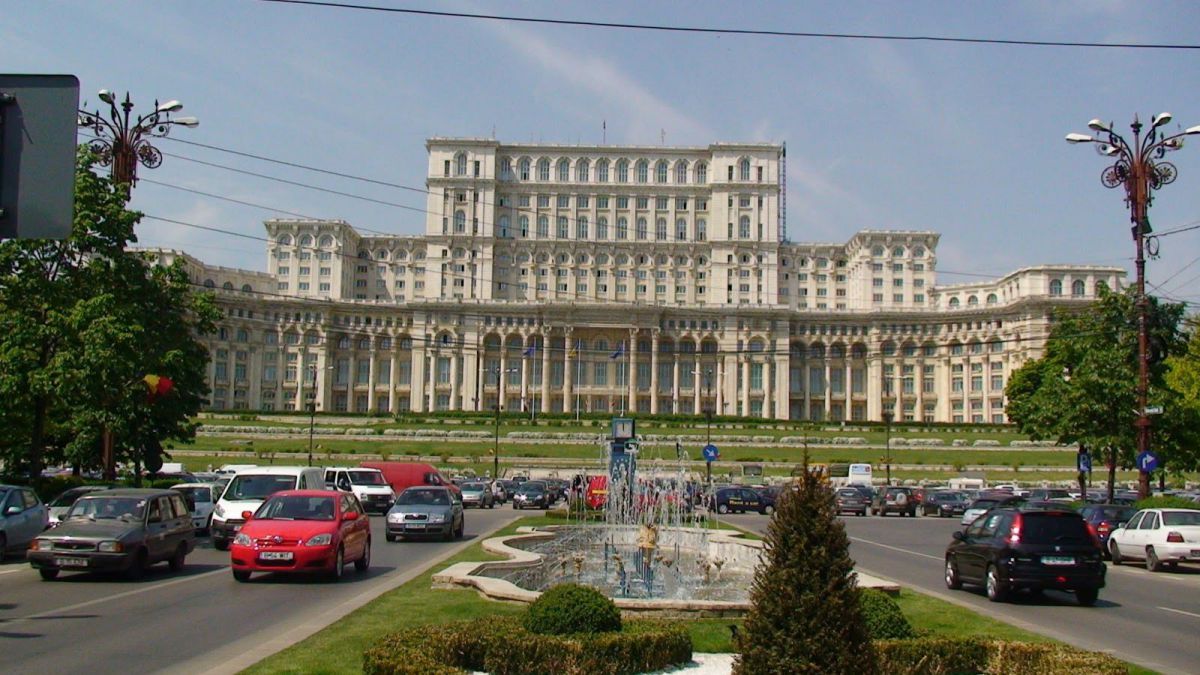 Reacții de peste Prut: „Decizia de invalidare a alegerilor ridică semne de întrebare”